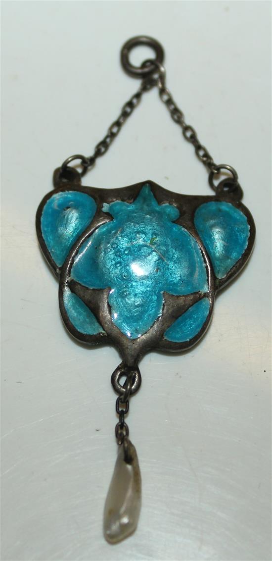 Art Nouveau enamel pendant